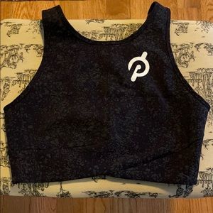 NWOT Peloton/ Lulemon crop size 10